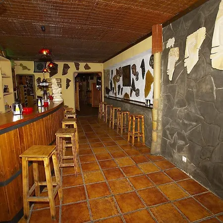 Pensión La Sierra *